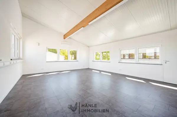 Büro mit viel Platz