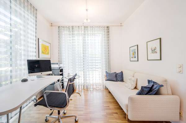 Arbeitszimmer