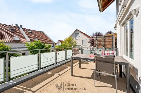 großzügiger Balkon