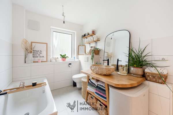 Badezimmer mit Tageslicht