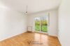 Wohnen am Feldrand - Wohnung in Leingarten zu verkaufen! - helles Schlafzimmer